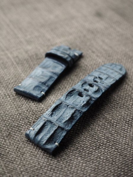 24mm 普魯士藍鱷魚大骨錶帶-現貨